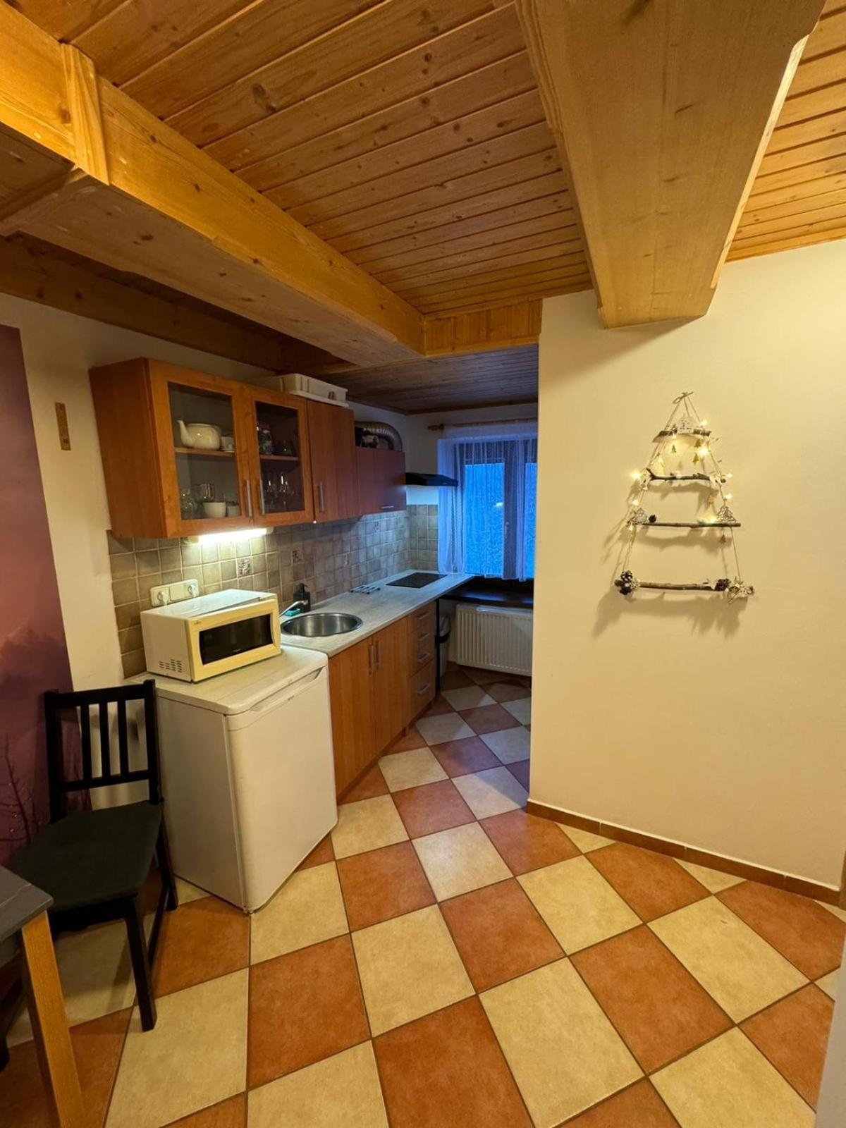 Apartmany Roudnice Jestrabi V Krkonosich ภายนอก รูปภาพ