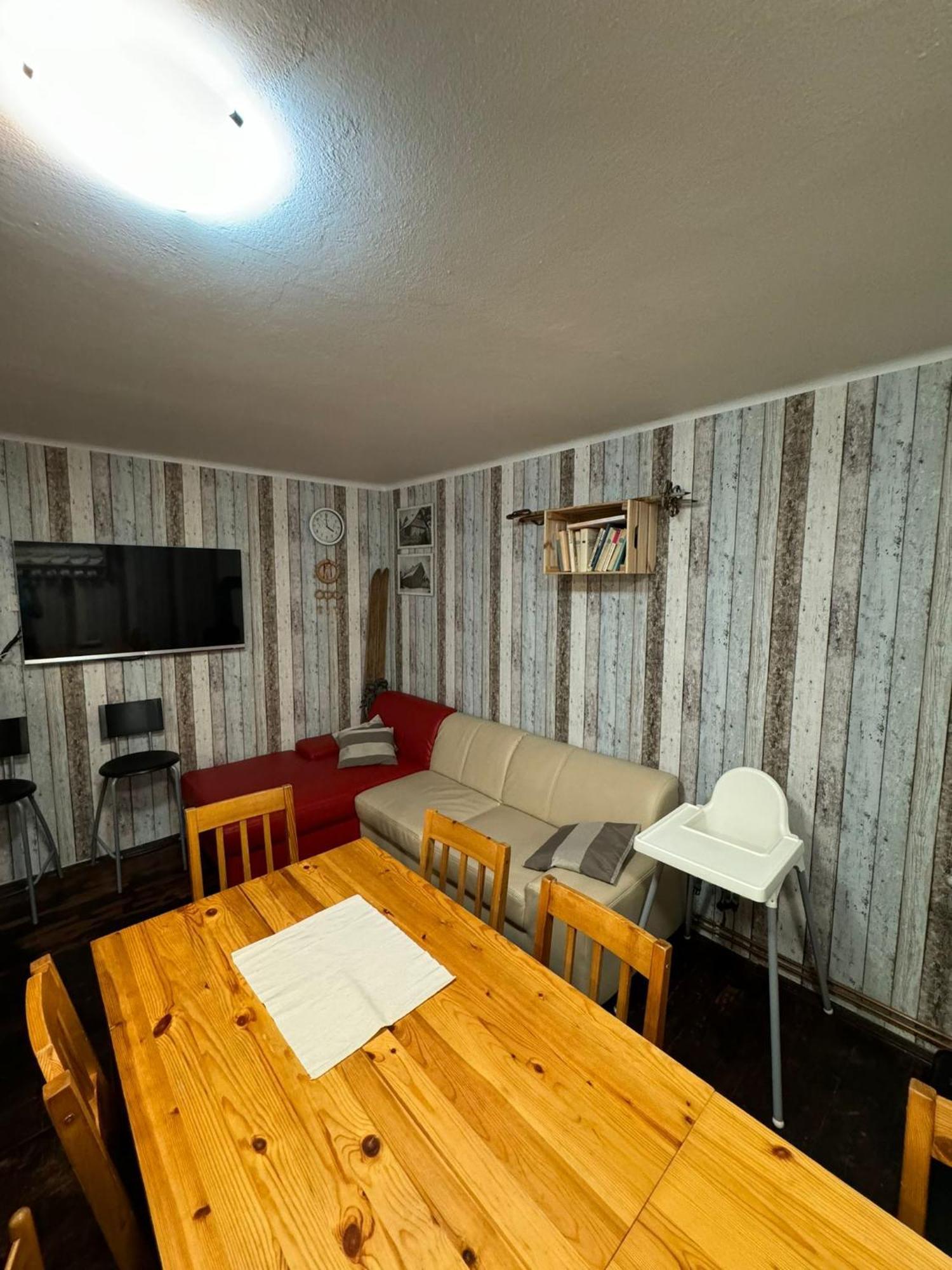 Apartmany Roudnice Jestrabi V Krkonosich ภายนอก รูปภาพ